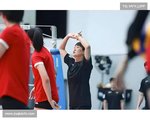 U16女排亚锦赛:中国台北队用速度扯开中国队拦防 U16女排亚锦赛:中国台北队用速度扯开中国队拦防