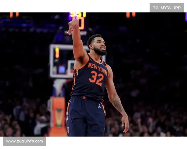 唐斯首节砍下12分6篮板,尼克斯早早确立领先优势 唐斯首节砍下12分6篮板,尼克斯早早确立领先优势